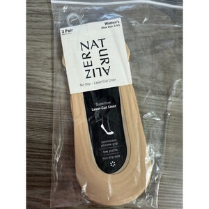 Women's NATURALLY Superlow Laser-Cut Liner Socks One Size Beige